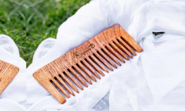 Comb